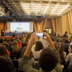 Siamo Costituzione! – mercoledì 23 ottobre alle 9.30 alla Camera del Lavoro di Milano presentazione alle scuole della nuova edizione del libro “Una lettura guidata della Carta costituzionale”